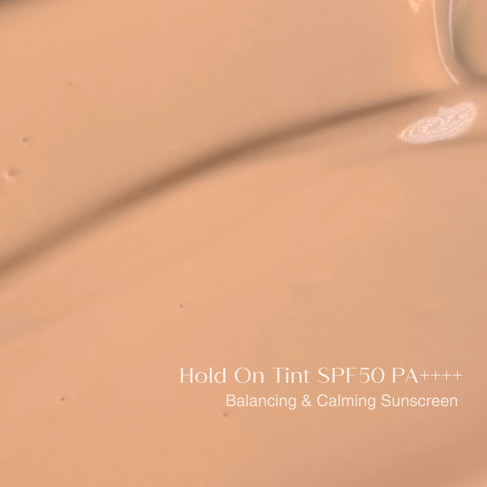 MedMelano Hold On Tint SPF 50+ PA++++ Balancing & Calming Sunscreen 50 ml — tónovací krém s SPF pro pleť s nedokonalostmi