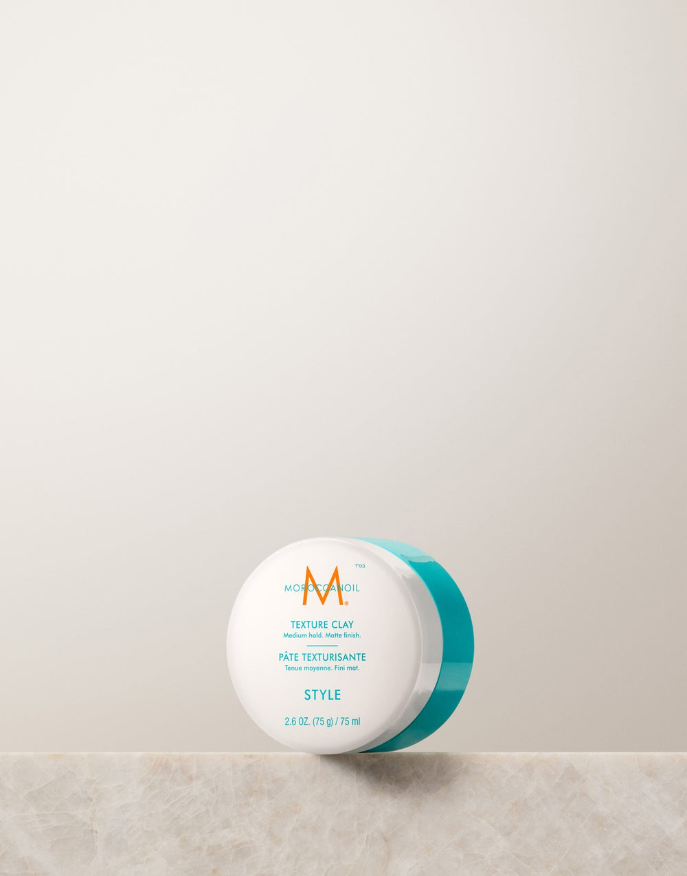 Moroccanoil Texture Clay — glinka modelująca o matowym wykończeniu i mocnym chwycie
